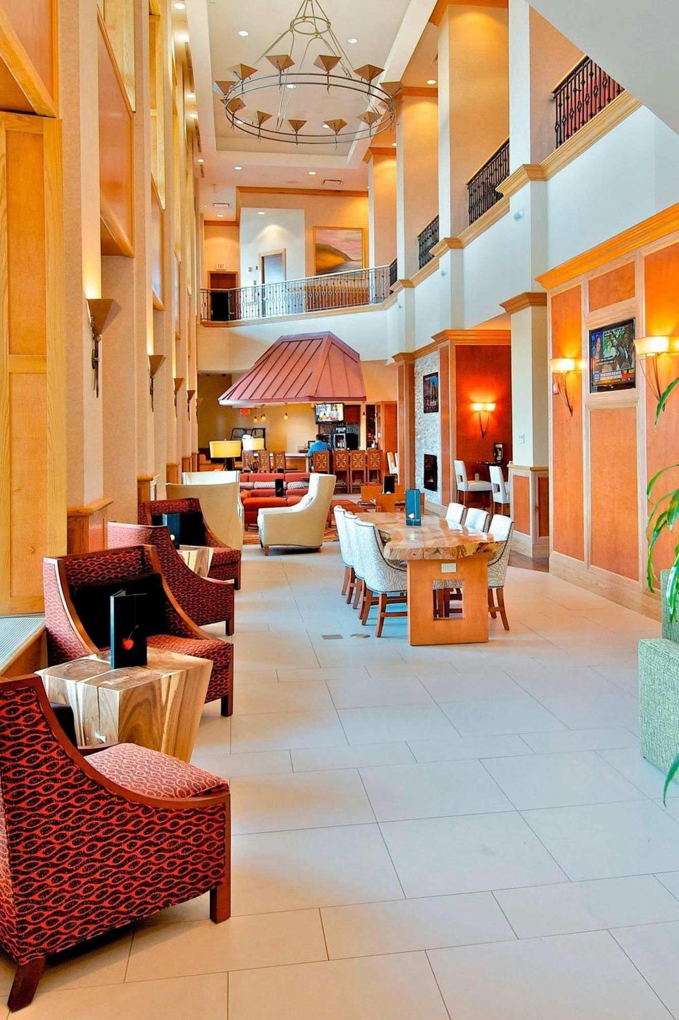 Marriott Anchorage Downtown Hotel Exterior photo